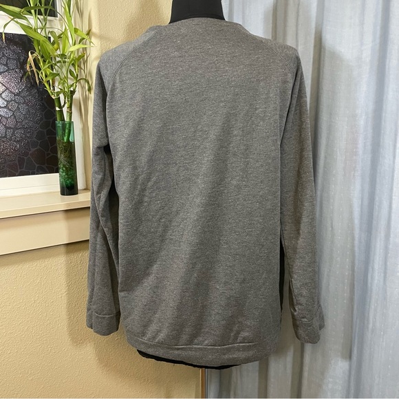 Rose Apothecary Thin Sweatshirt -Schitt’s Creek - Picture 3 of 4